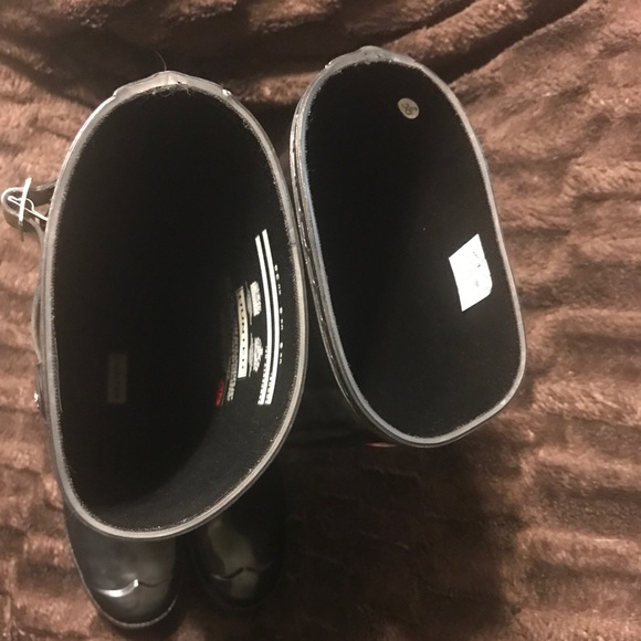 Hunter Rain Boots - Women's Tall Size 8 - Picture 3 of 8